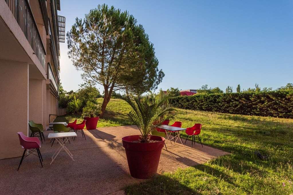 Cerise Valence Aparthotel Valence  Exterior photo