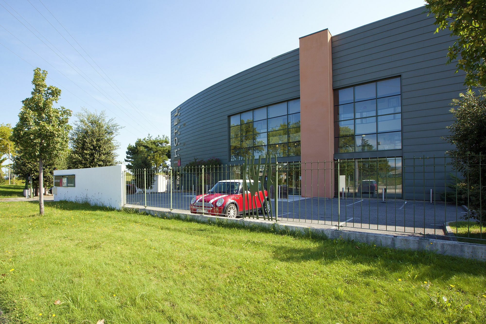 Cerise Valence Aparthotel Valence  Exterior photo