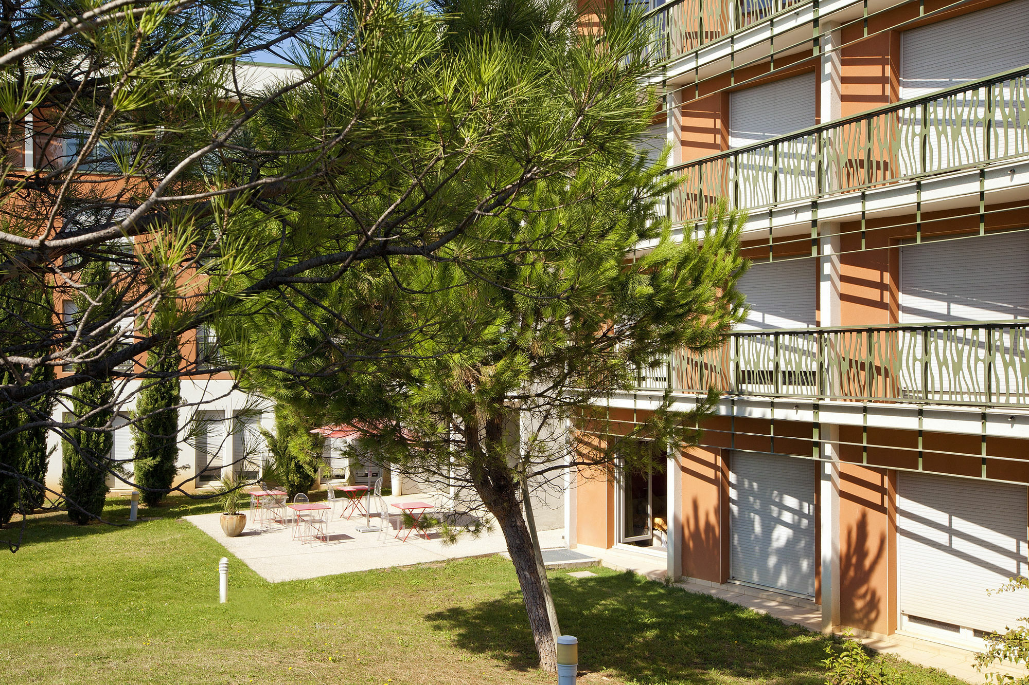 Cerise Valence Aparthotel Valence  Exterior photo